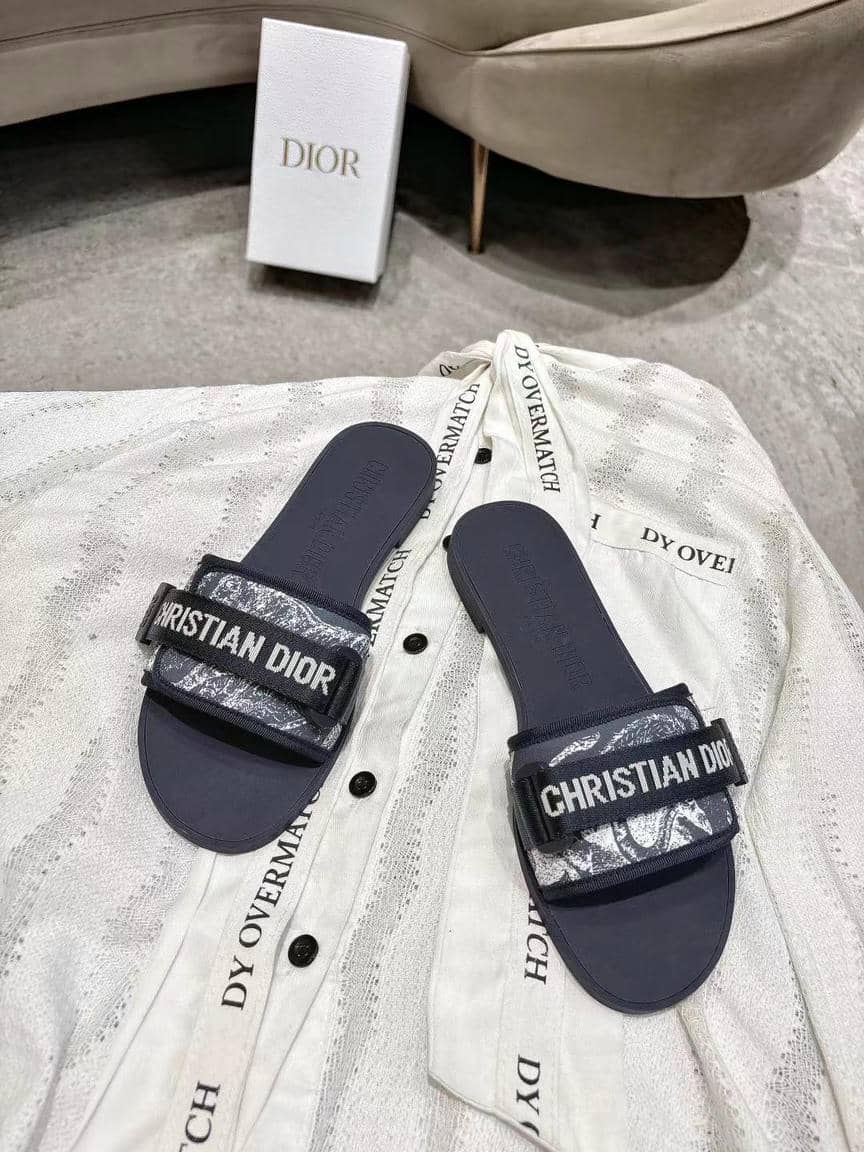 Dior Velcro slippers3-1